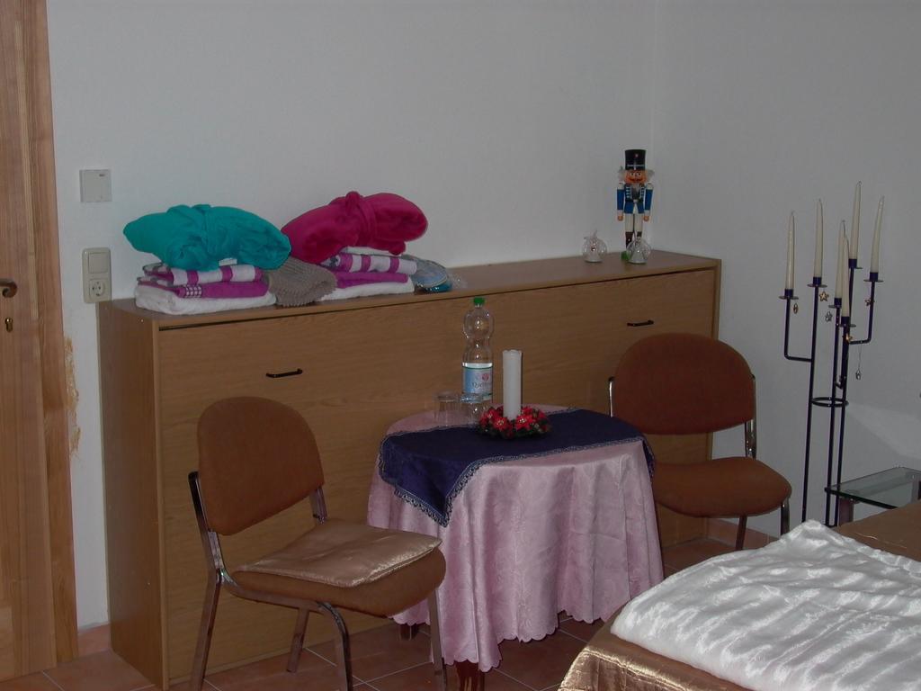 Gaestezimmer Ferienwohnung Villa Alexa, Mit Wallbox Woltersdorf  Camera foto