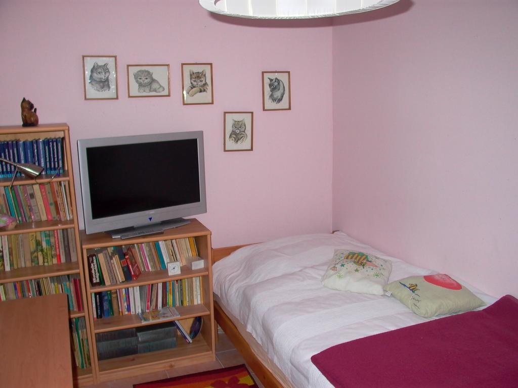 Gaestezimmer Ferienwohnung Villa Alexa, Mit Wallbox Woltersdorf  Camera foto