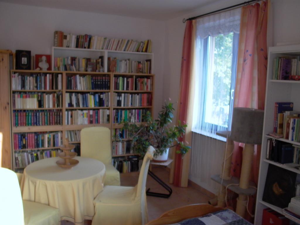 Gaestezimmer Ferienwohnung Villa Alexa, Mit Wallbox Woltersdorf  Camera foto