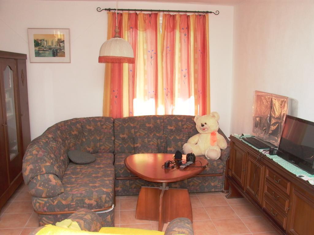 Gaestezimmer Ferienwohnung Villa Alexa, Mit Wallbox Woltersdorf  Camera foto